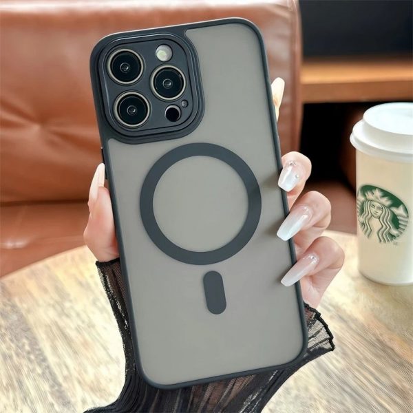 MagsafeTP-27cheren Луксозен кейс Magsafe камера за iPhone 17 Pro - черен